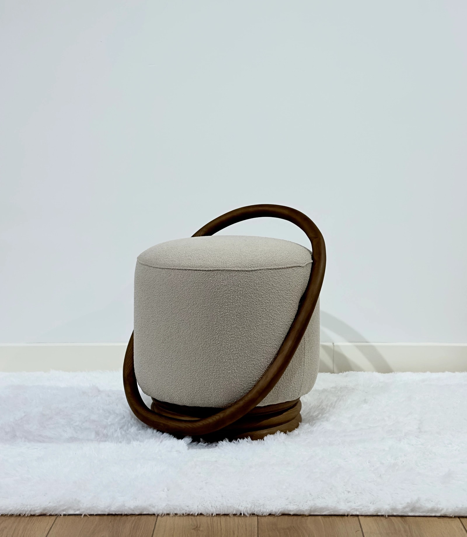Oak Pouf