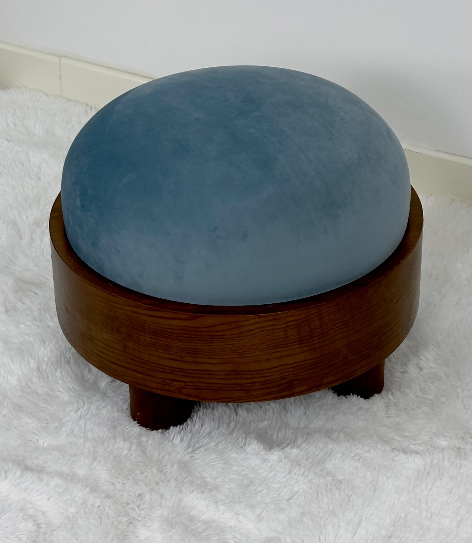 Blue Pouf