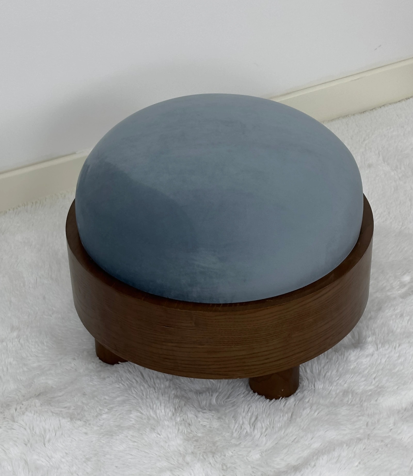 Blue Pouf